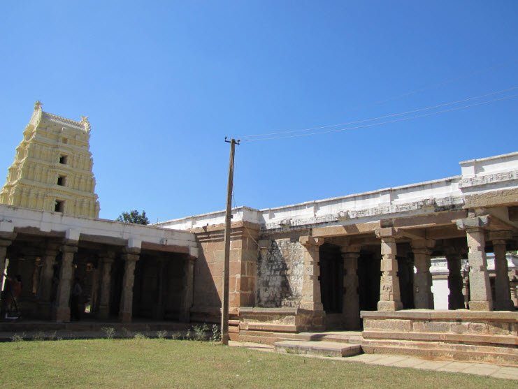 Magadi Fort, Magadi, Karnataka, India